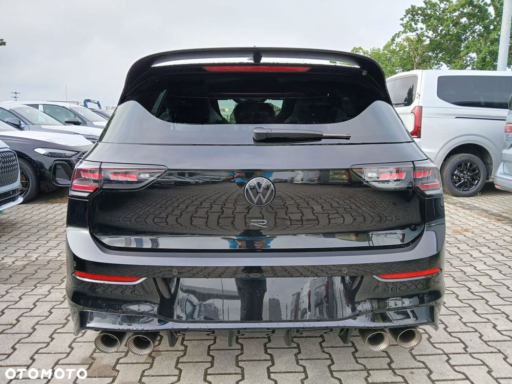 Volkswagen Golf 2.0 TSI 4Motion R DSG - 6