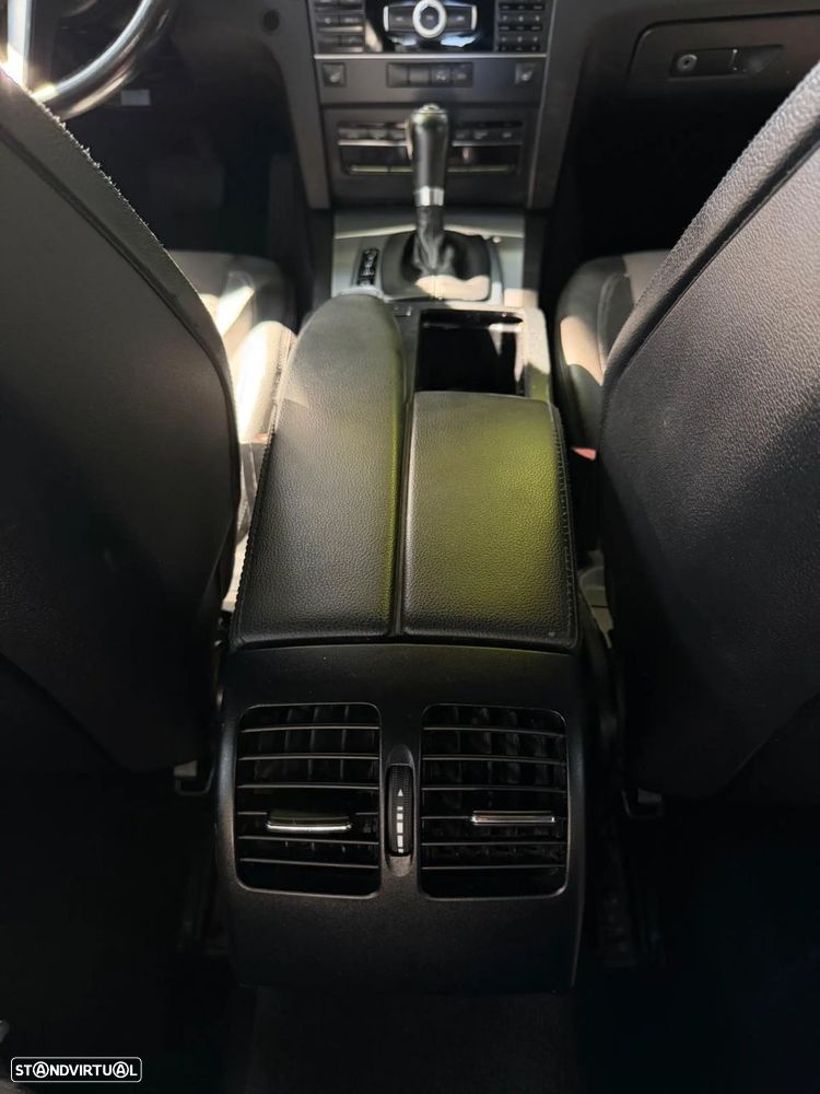 Mercedes-Benz E 220 (BlueTEC) d 9G-TRONIC - 33