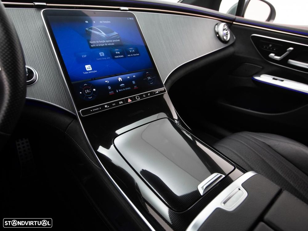 Mercedes-Benz EQE 350 - 25