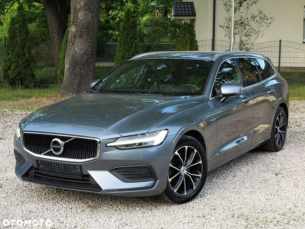 Volvo V60 D3 Momentum - 1