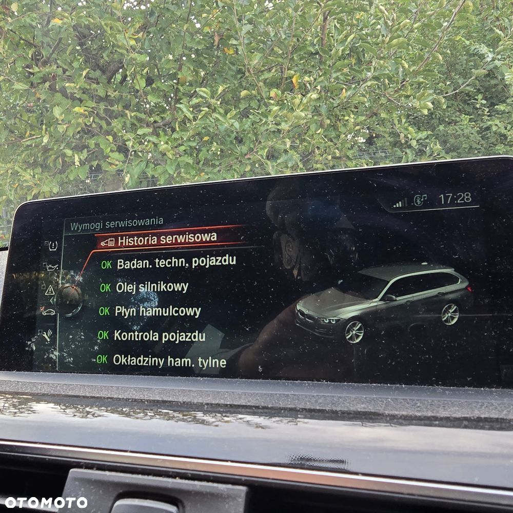 BMW Seria 3 320d Luxury Line - 14