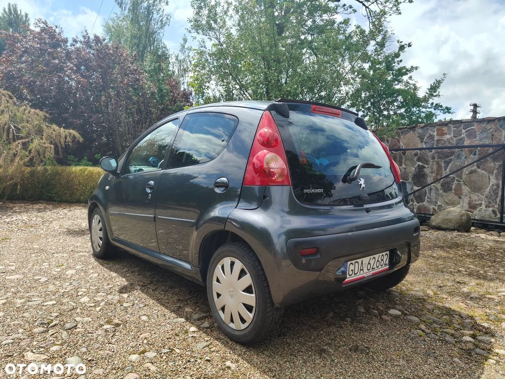Peugeot 107 - 4