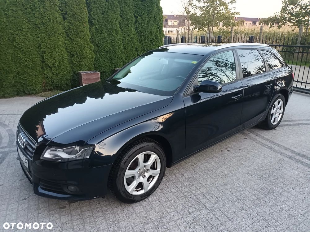 Audi A4 - 1