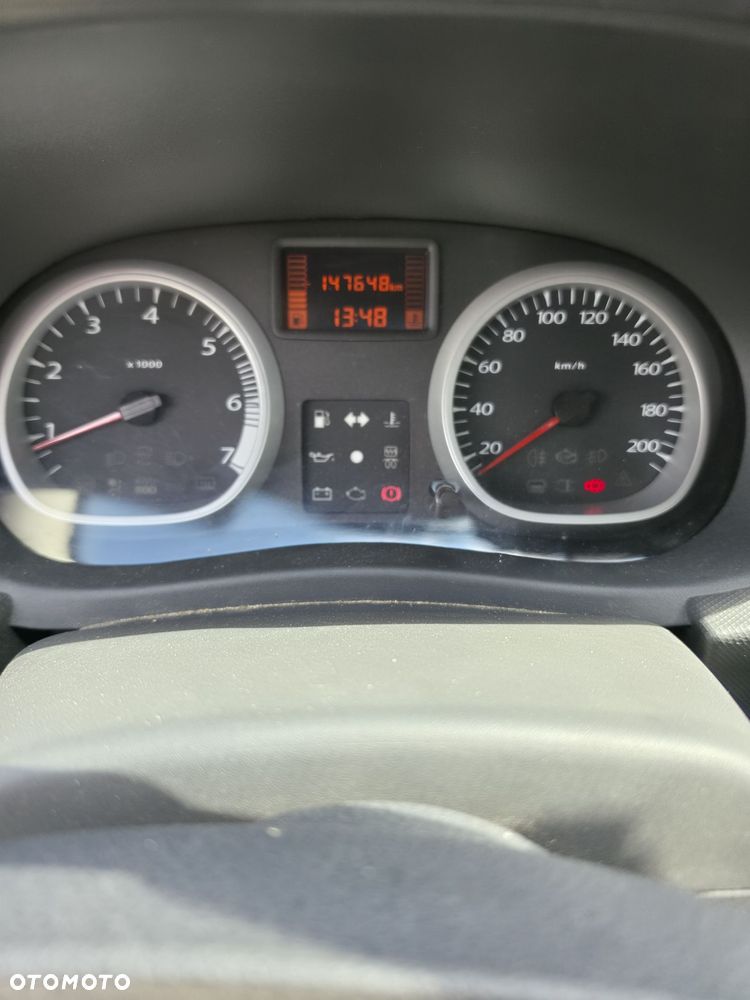Dacia Duster 1.5 dCi Laureate - 6