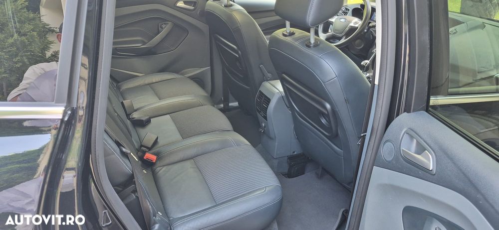 Ford C-Max - 12