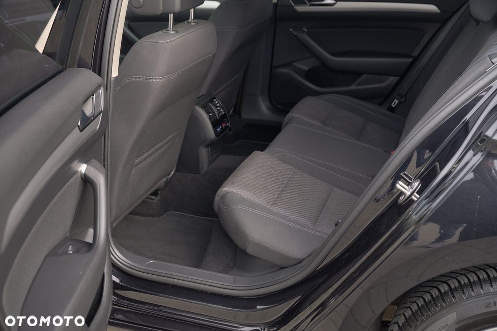 Volkswagen Passat 1.5 TSI EVO Comfortline DSG - 26