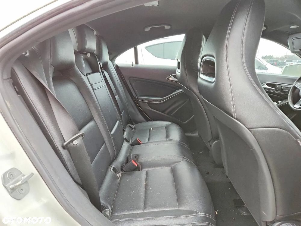 Mercedes-Benz CLA 250 4-Matic Sport - 9