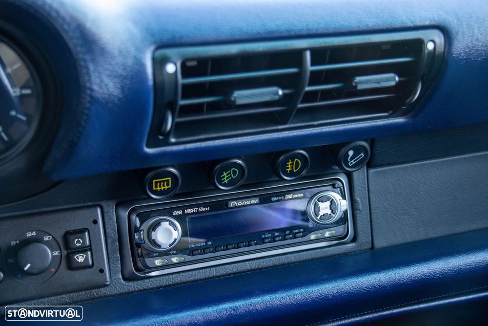 Porsche 911 (964) Coupé 3.3 Turbo II - 38