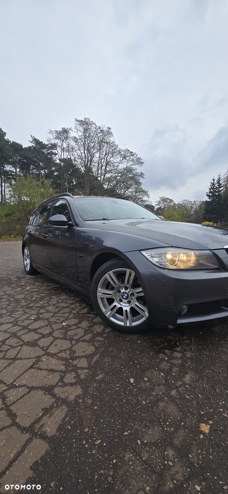 BMW Seria 3 318i - 2