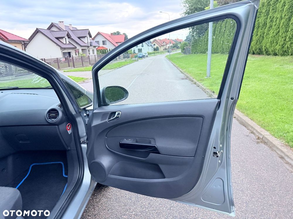 Opel Corsa - 13