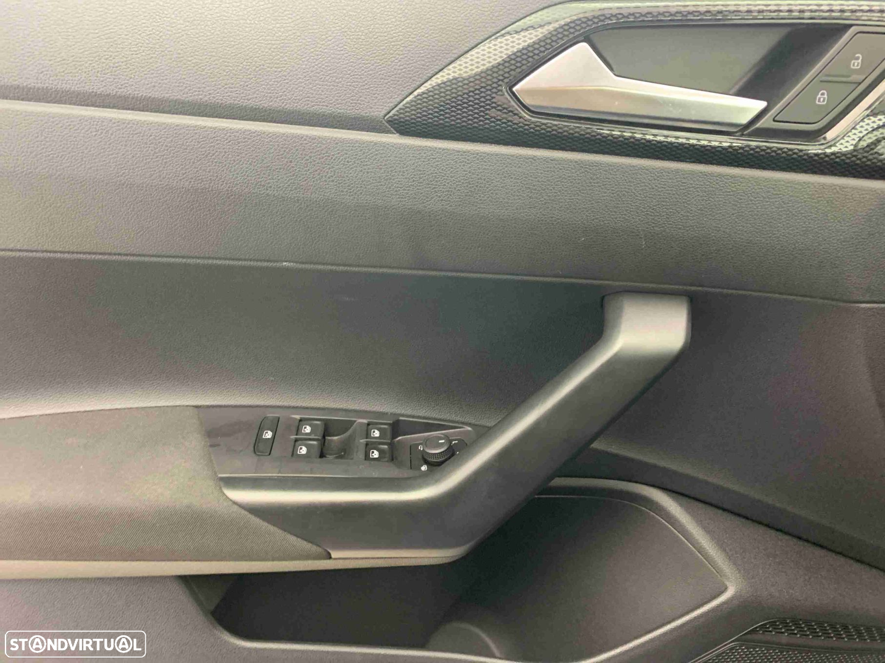 VW Polo 1.0 TSI Urban - 11