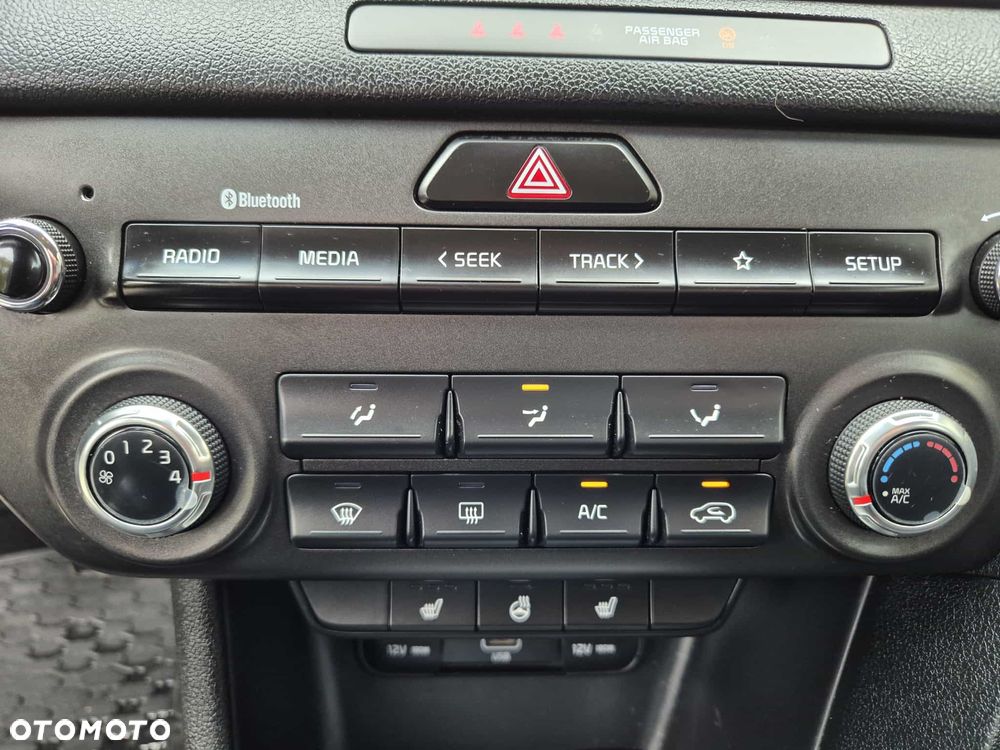 Kia Sportage 1.6 GDI 2WD Attract - 20