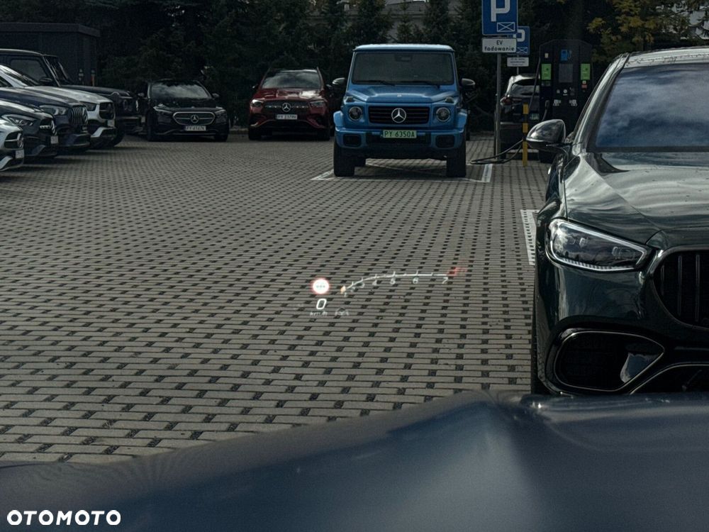 Mercedes-Benz AMG GT 63 4MATIC+ - 38