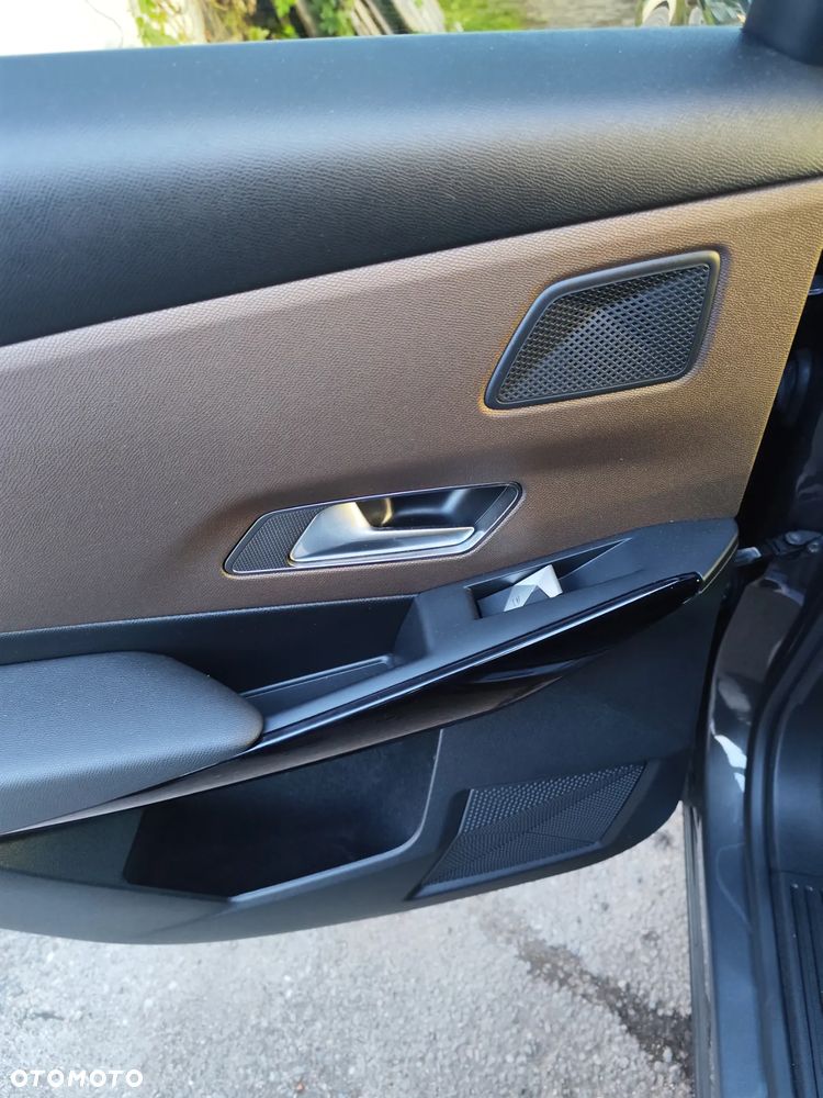 DS Automobiles DS 7 Crossback - 8