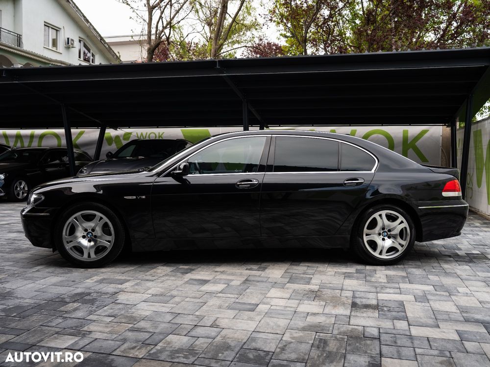 BMW Seria 7 760Li A - 12