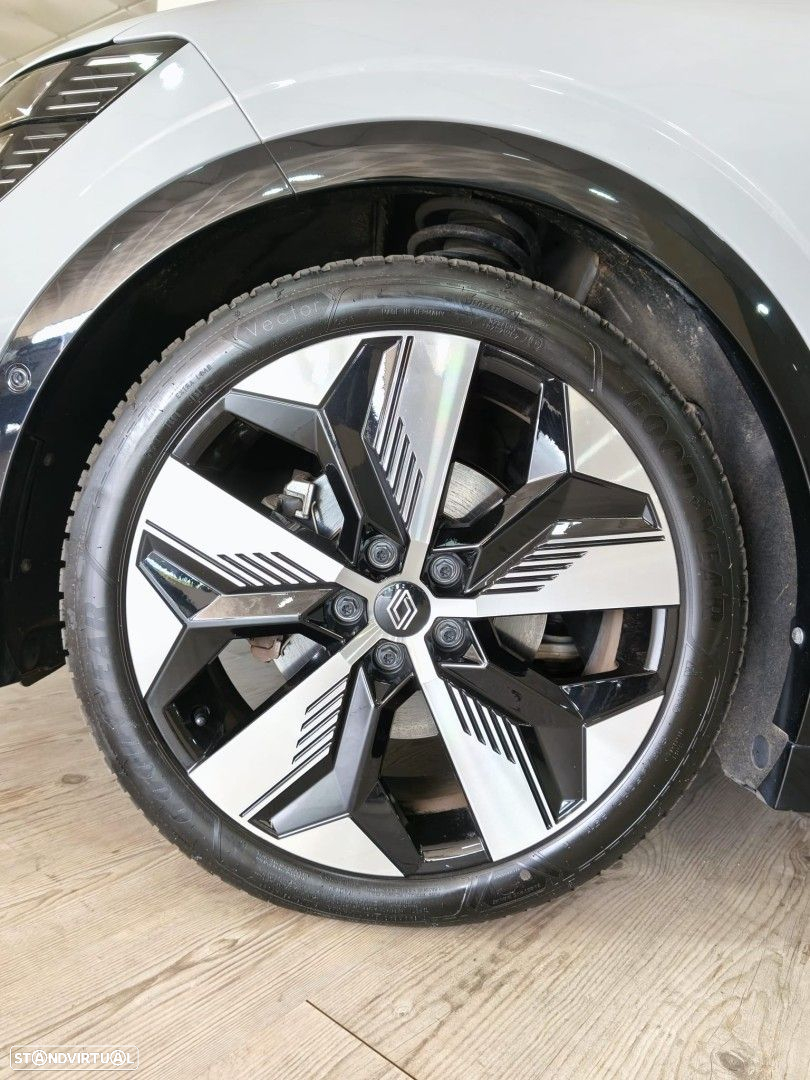 Renault Mégane E-Tech EV60 220hp optimum charge Iconic - 34