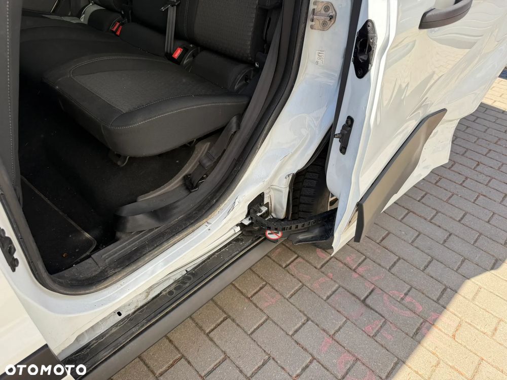 Ford Tourneo Connect 1.5 TDCi Trend - 7
