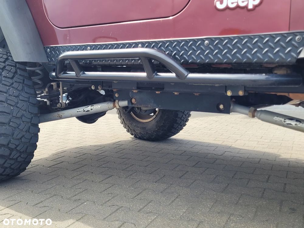 Jeep Wrangler - 21