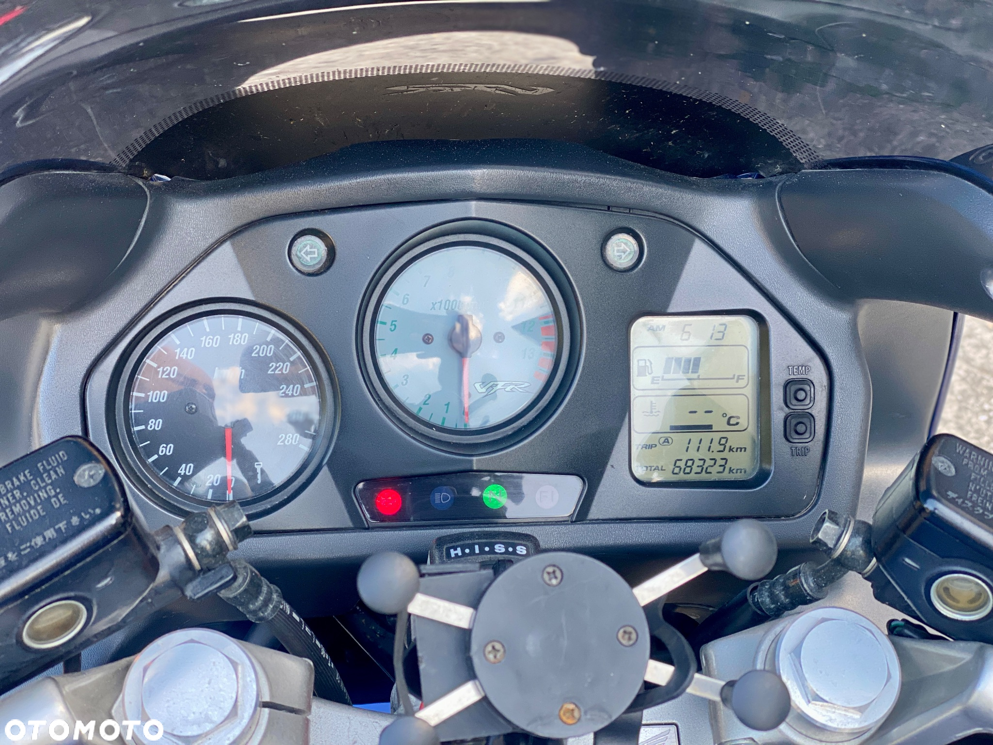 Honda VFR - 10
