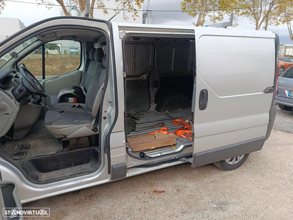 Opel Vivaro 2.0 CDTi L2H1 2.9T - 7