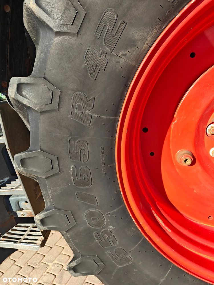 Fendt 818, Pneumatyka, Przedni WOM - 15