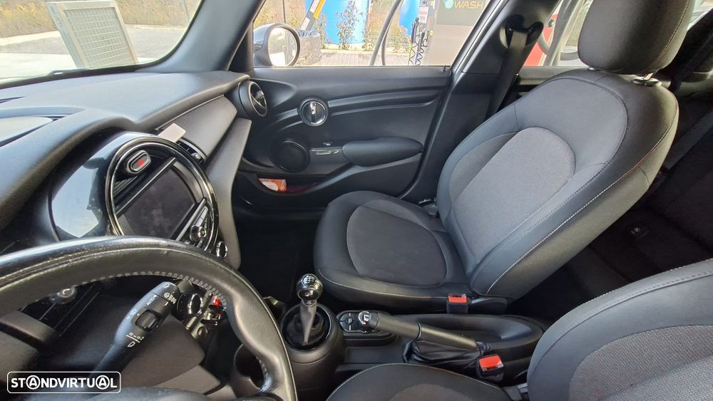 MINI 5 Portas One D - 5