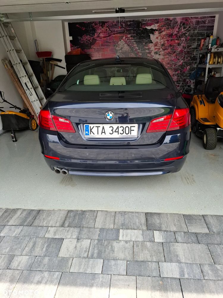 BMW Seria 5 520d - 16