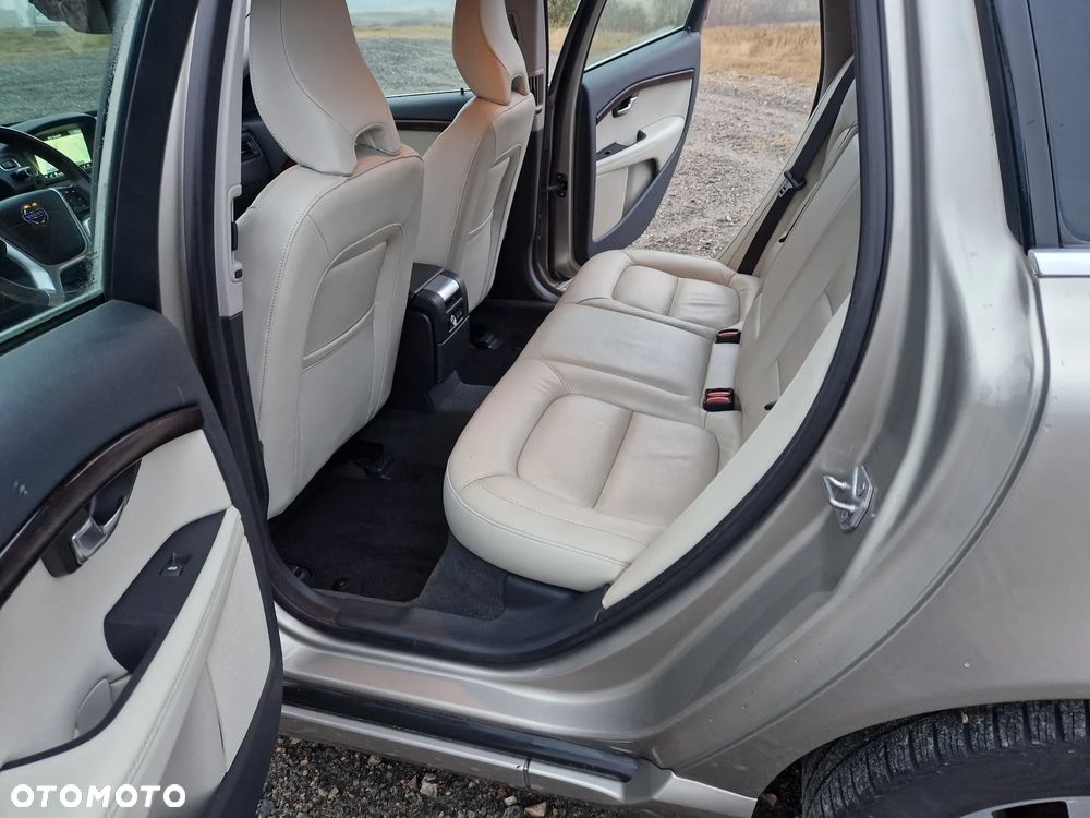 Volvo V70 D4 Momentum - 19