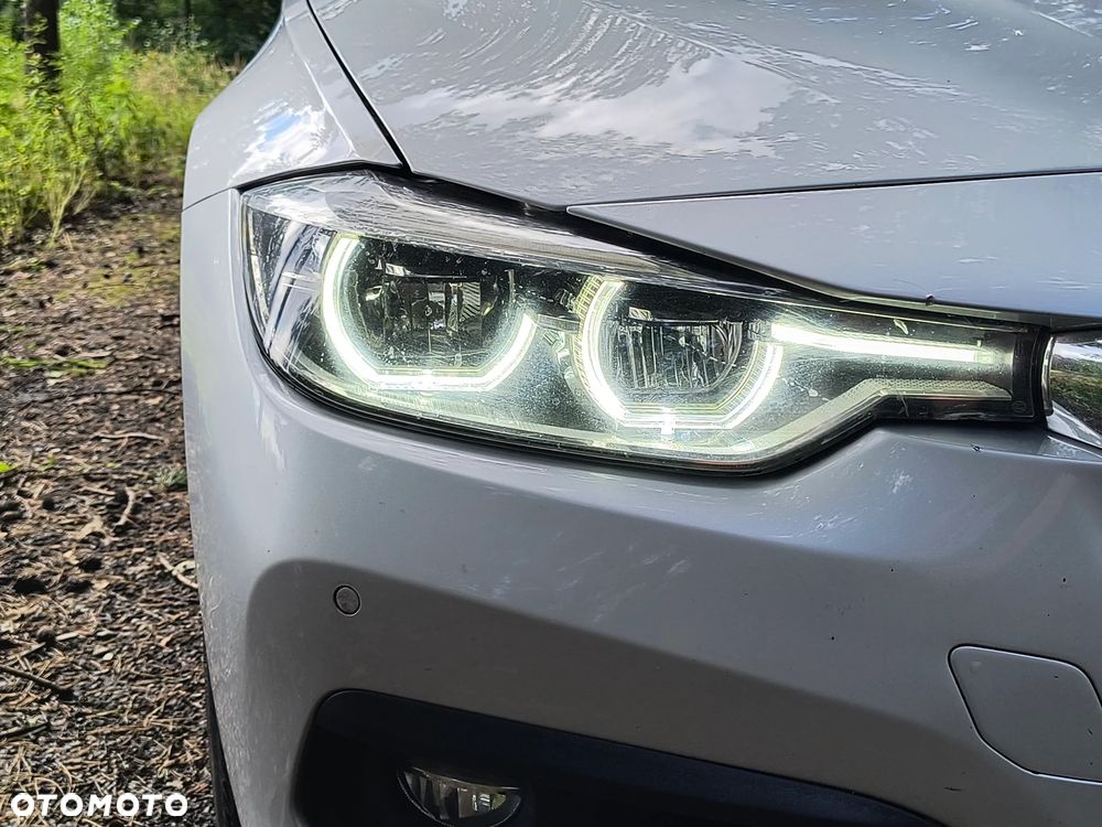 BMW Seria 3 320d xDrive - 8
