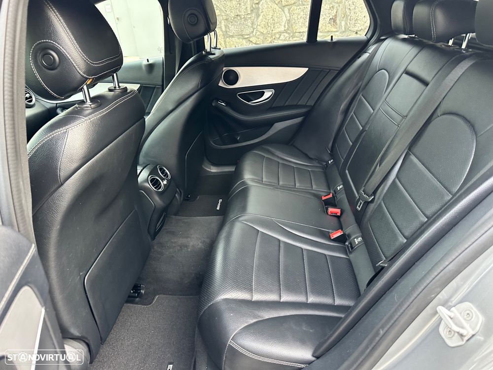 Mercedes-Benz C 220 d AMG Line - 39