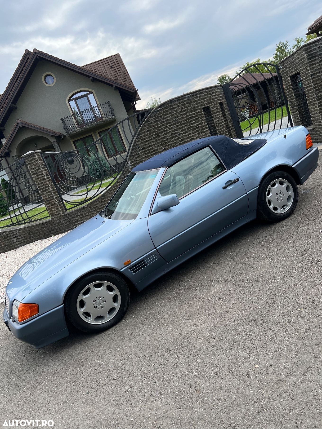 Mercedes-Benz SL - 11