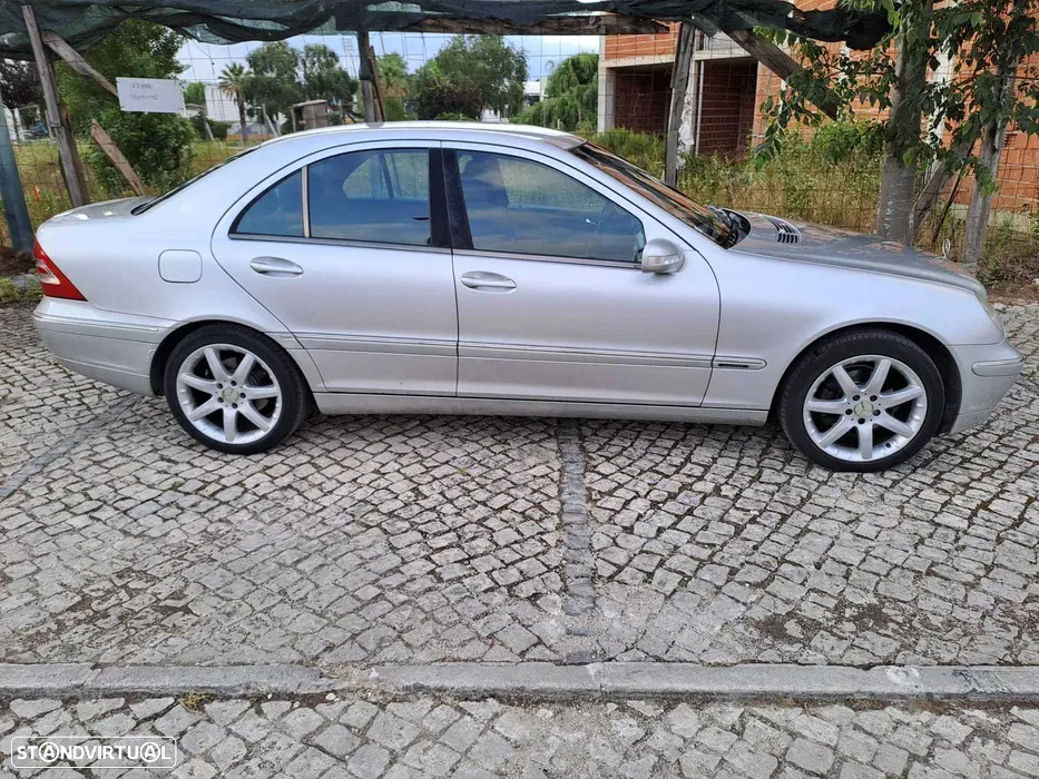 Mercedes-Benz C 180 - 2