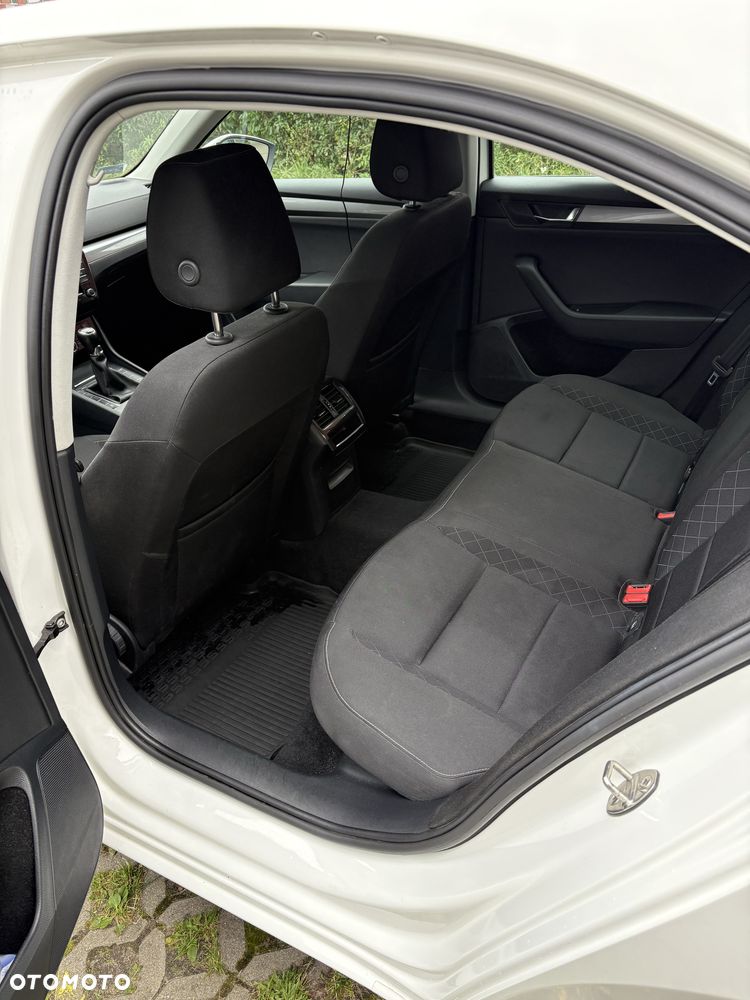 Skoda Superb - 8