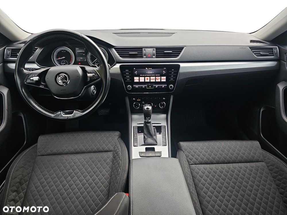 Skoda Superb 2.0 TSI Ambition DSG - 11