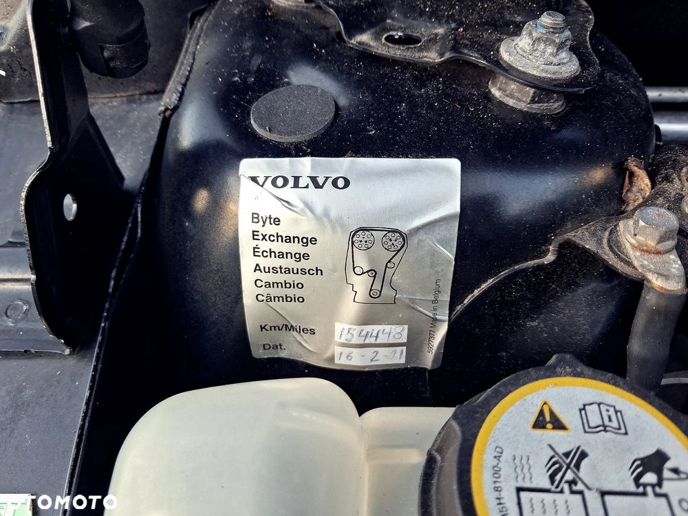 Volvo V40 D2 Momentum - 27