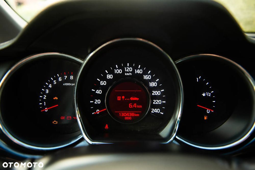 Kia Ceed 1.6 GDI Platinum Edition - 32