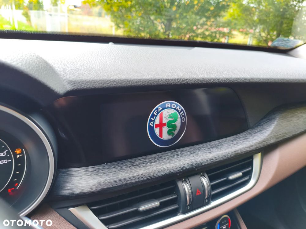 Alfa Romeo Stelvio 2.0 Turbo Sprint Q4 - 22