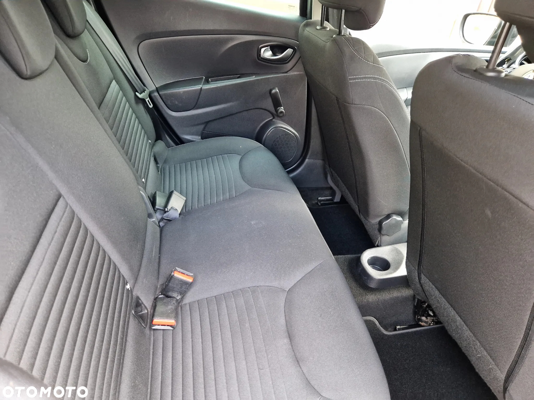 Renault Clio 1.2 16V Limited EU6 - 34