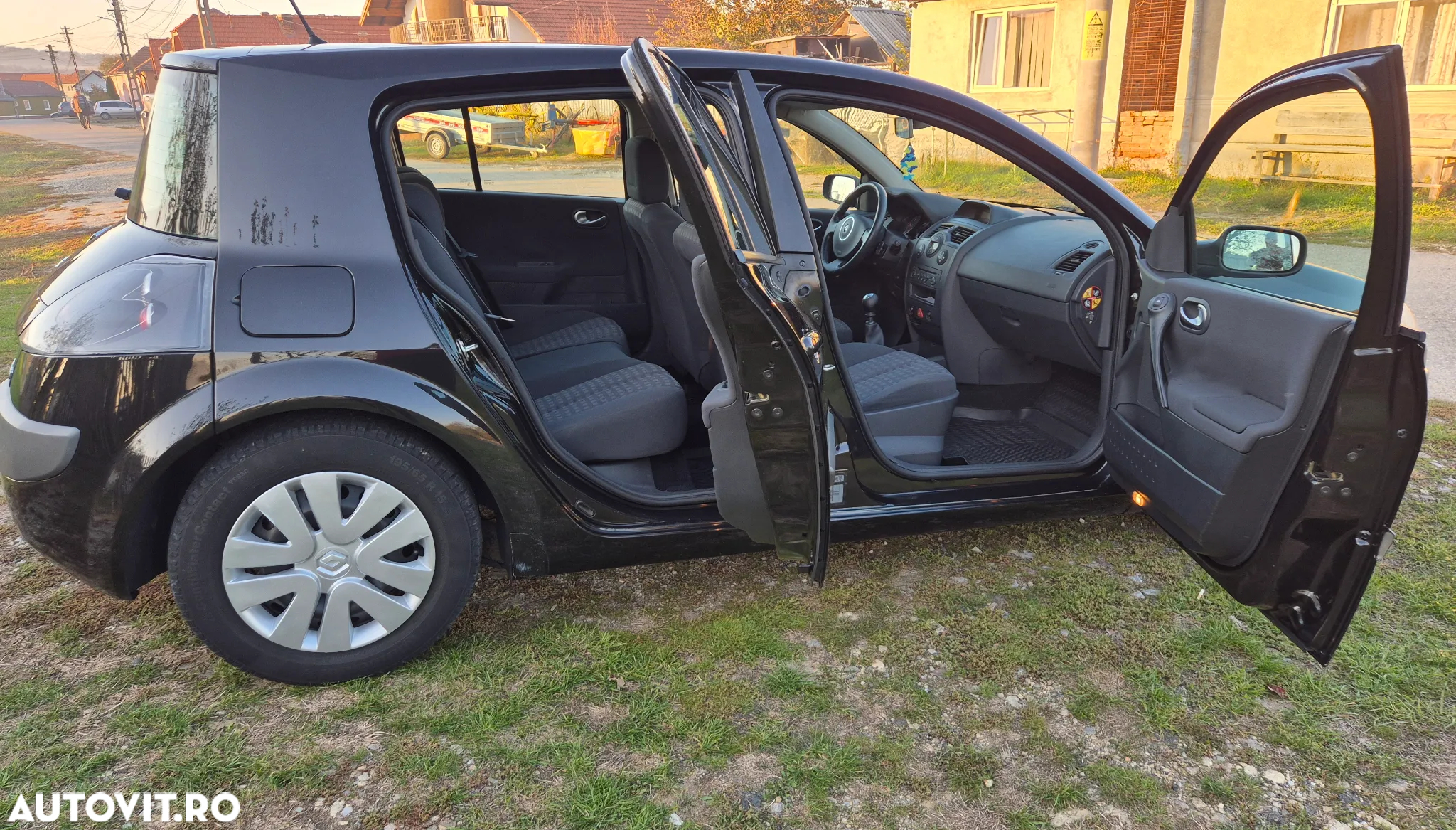 Renault Megane 1.5 dCi Dynamique - 10