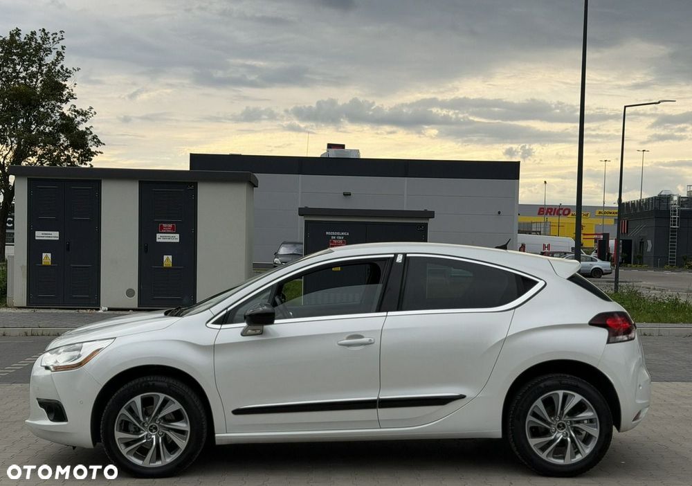DS Automobiles DS 4 - 6