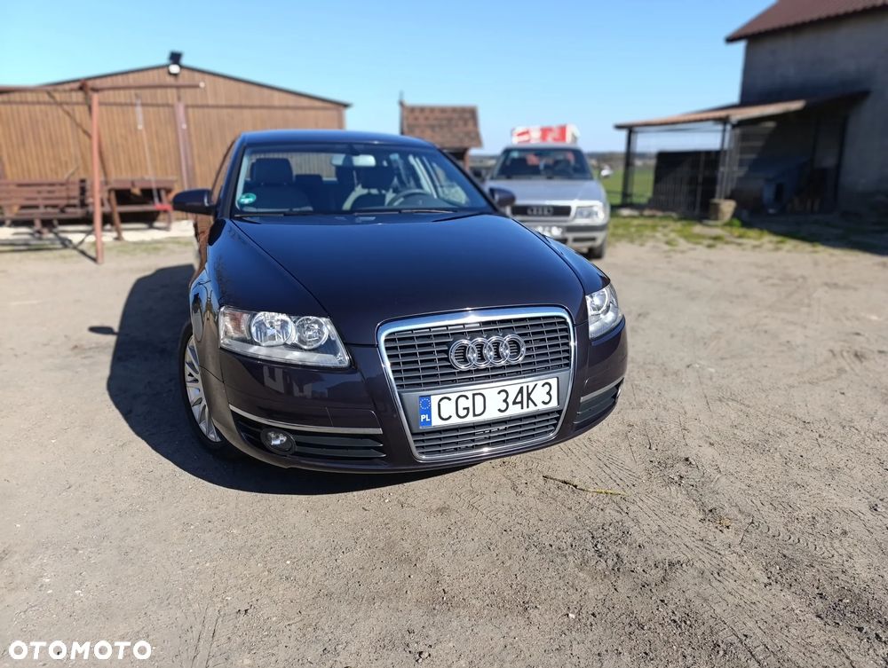 Audi A6 Limousine 2.4 - 4