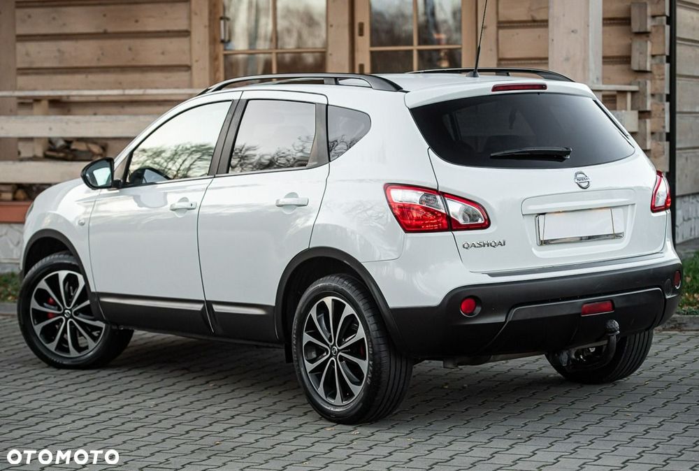 Nissan Qashqai 1.6 dCi 4x4 360 S&S - 16