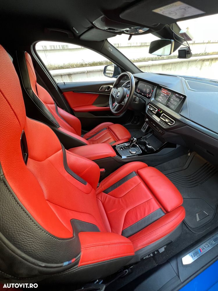 BMW M1 M135i xDrive AT - 18