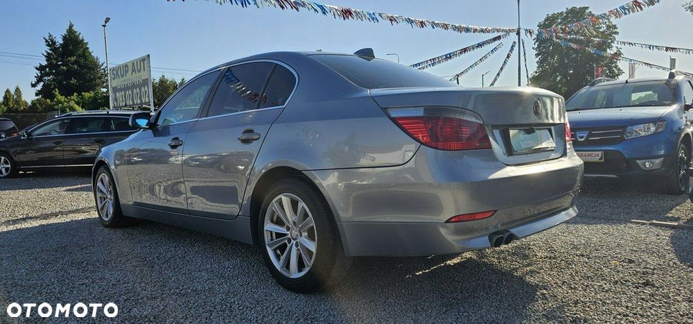 BMW Seria 5 - 32