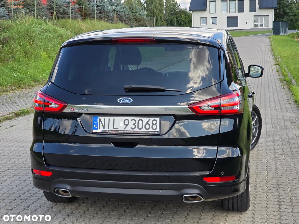 Ford S-Max 2.0 TDCi 4WD Titanium PowerShift - 35