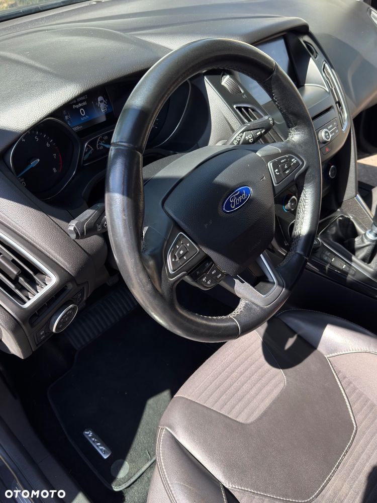 Ford Focus 1.0 EcoBoost Titanium ASS - 20