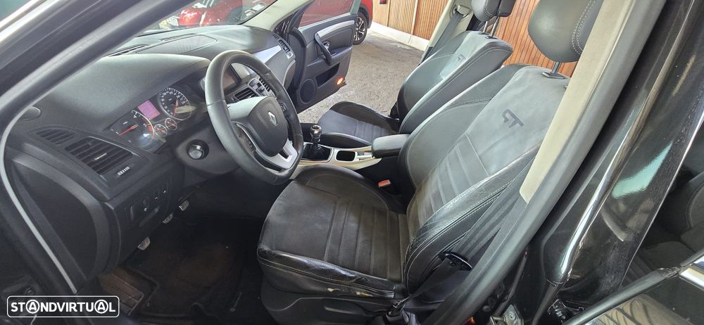 Renault Laguna Break 2.0 dCi GT - 10