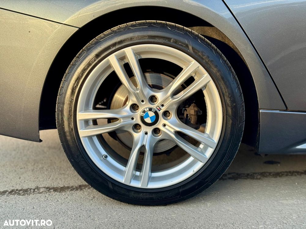 BMW Seria 3 318d Aut. M Sport - 13