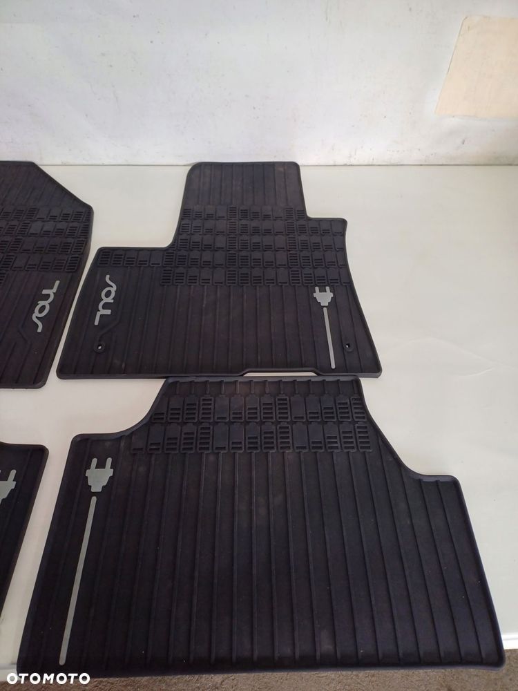 dywaniki wycieraczki gumowe komplet przód tył kia e-soul soul ev elektryk - 5