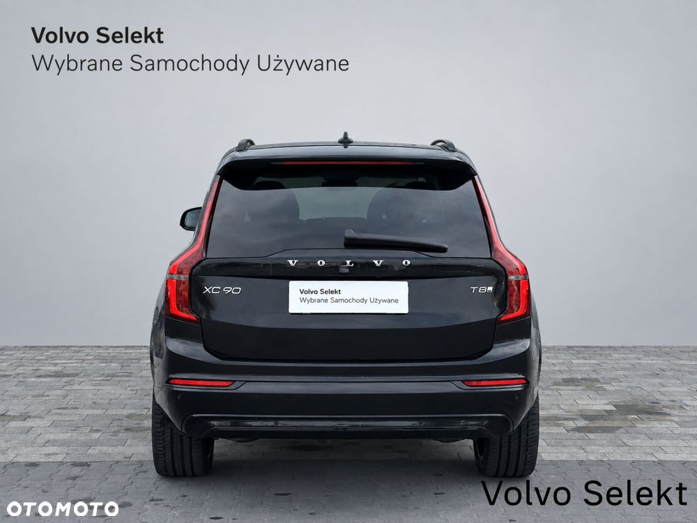 Volvo XC 90 - 9